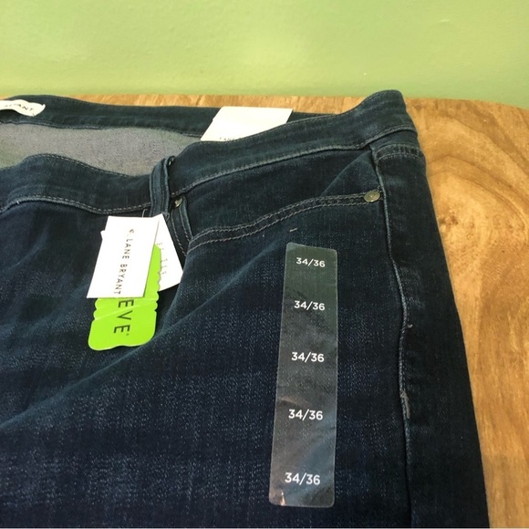 NWT Lane Bryant Signature Fit Straight Mid-Rise Jeans Size 34/36 Stretch 54x31 - Picture 4 of 16